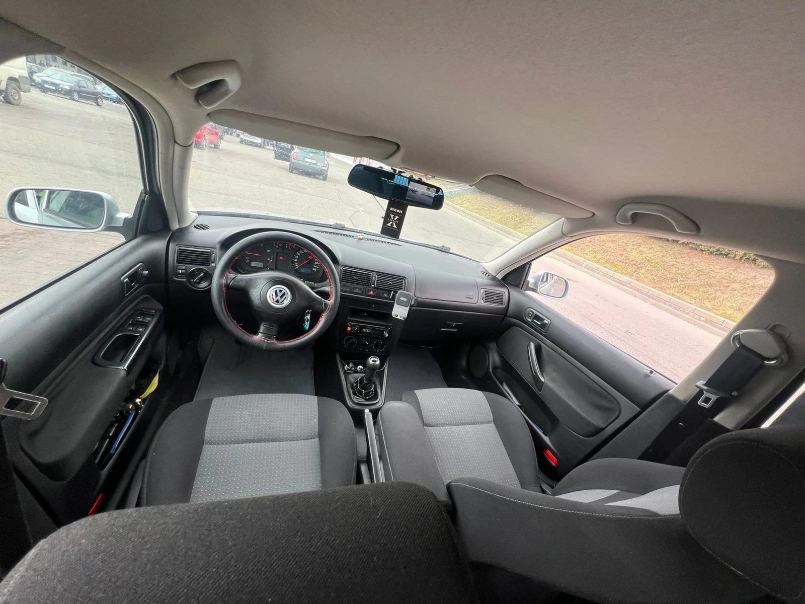 VW Golf 1, 9 TDI - изображение 4