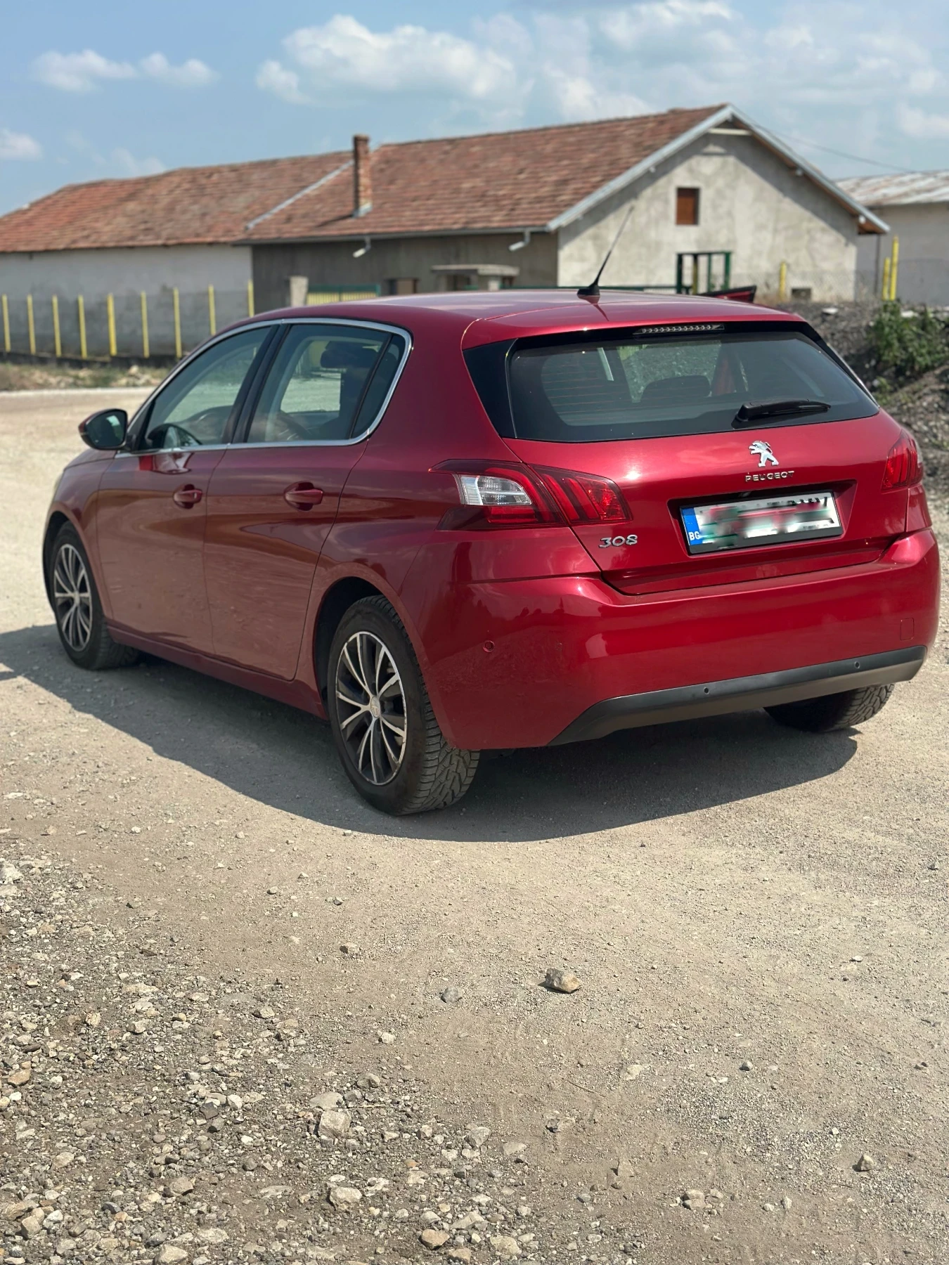Peugeot 308 1.2 - изображение 6