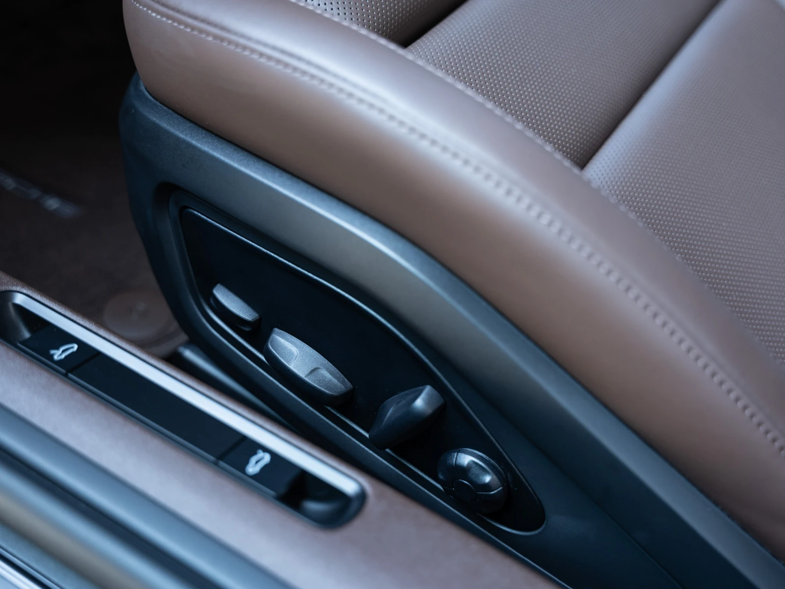 Porsche 911 Targa 4 GTS | Mobile.bg   15