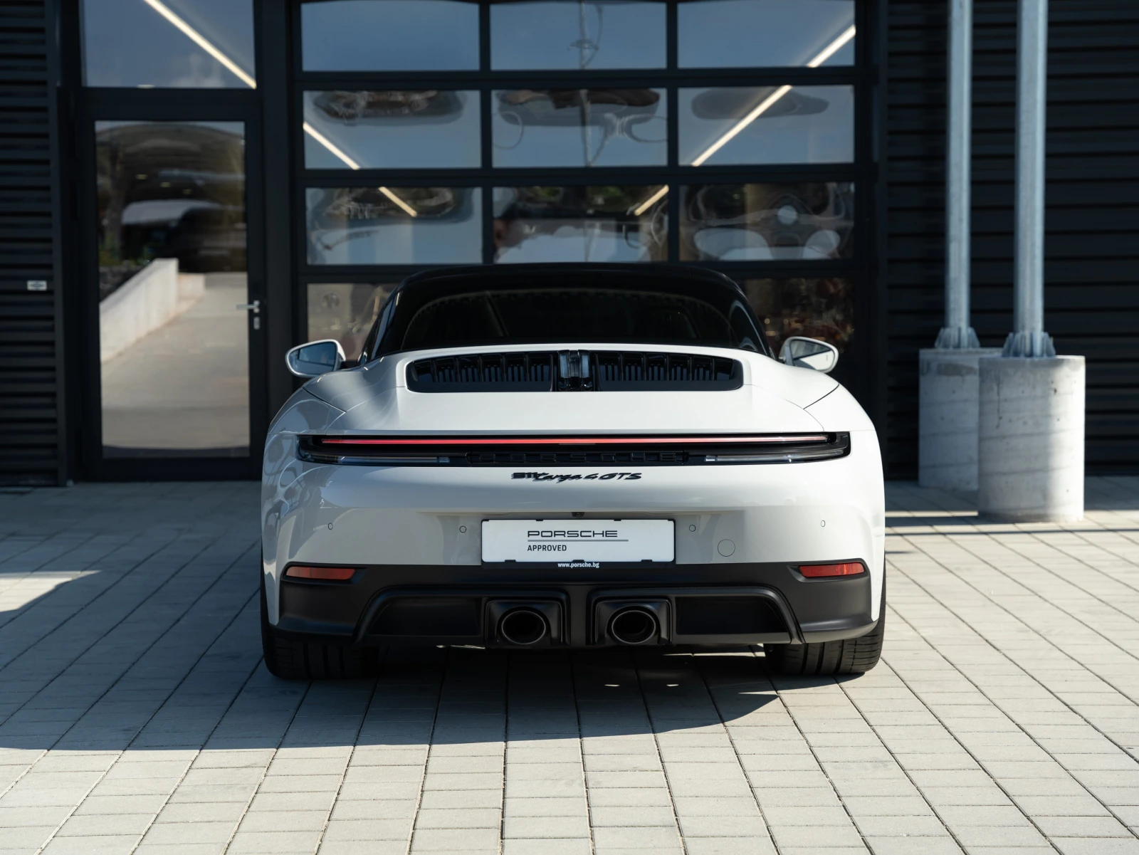 Porsche 911 Targa 4 GTS - изображение 5