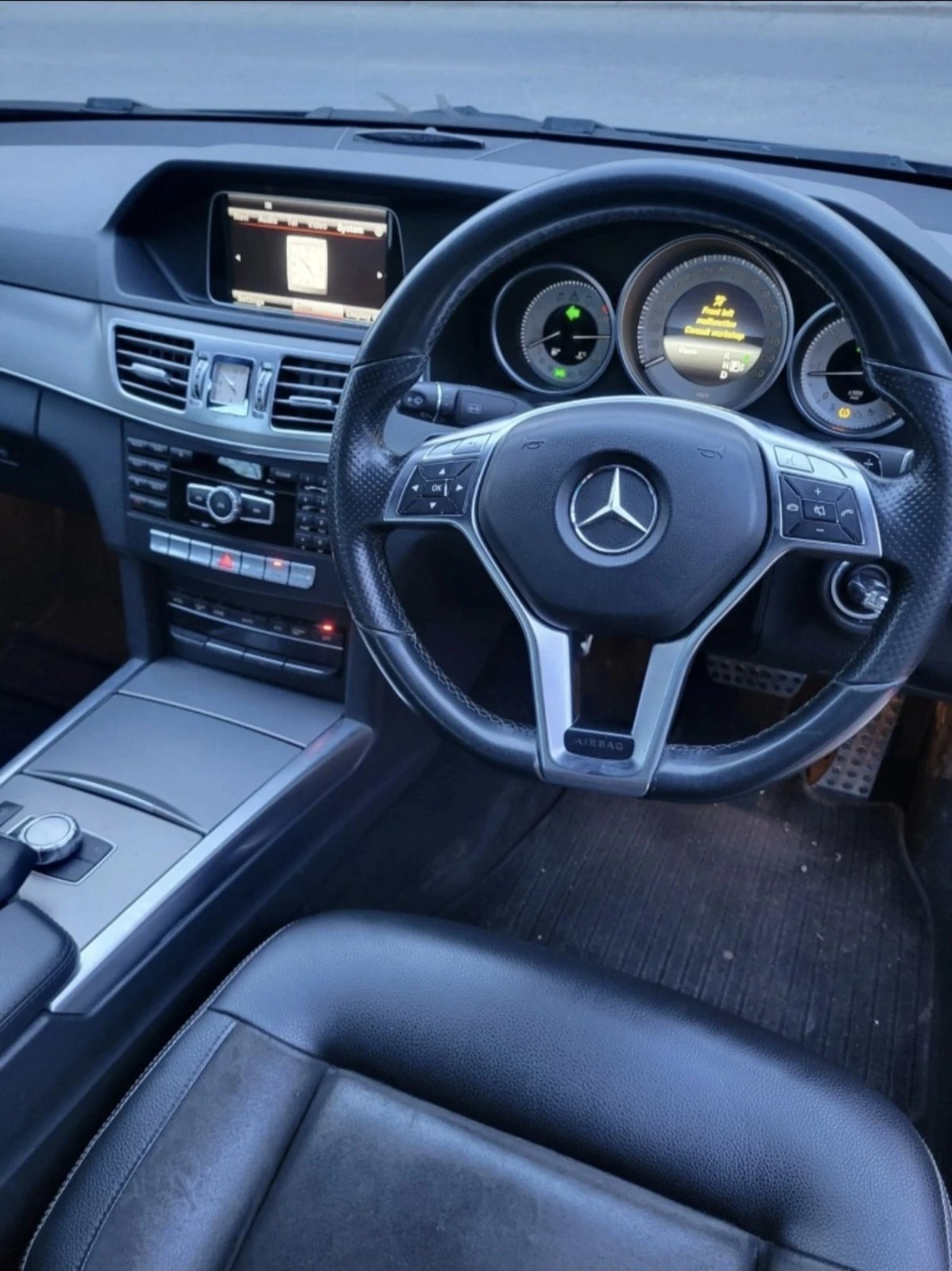 Mercedes-Benz E 220  - изображение 4