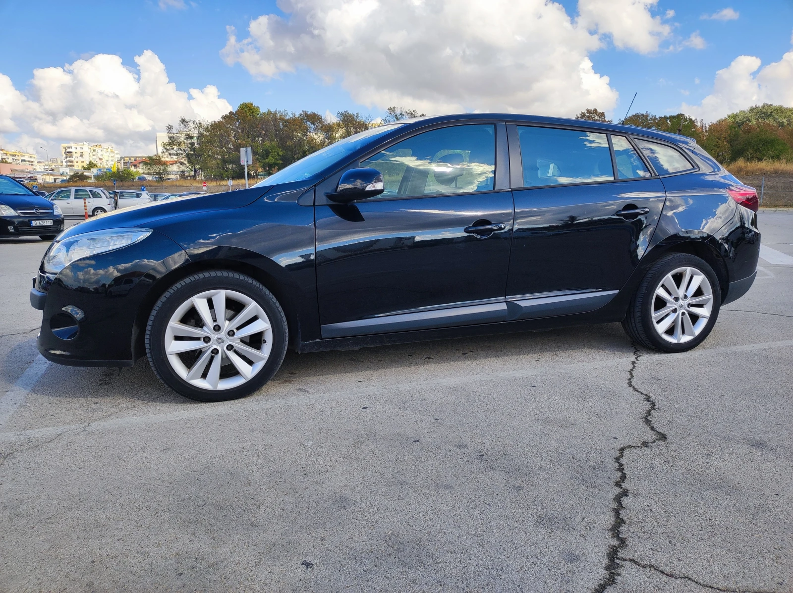 Renault Megane 1.5 DCI | Mobile.bg   10