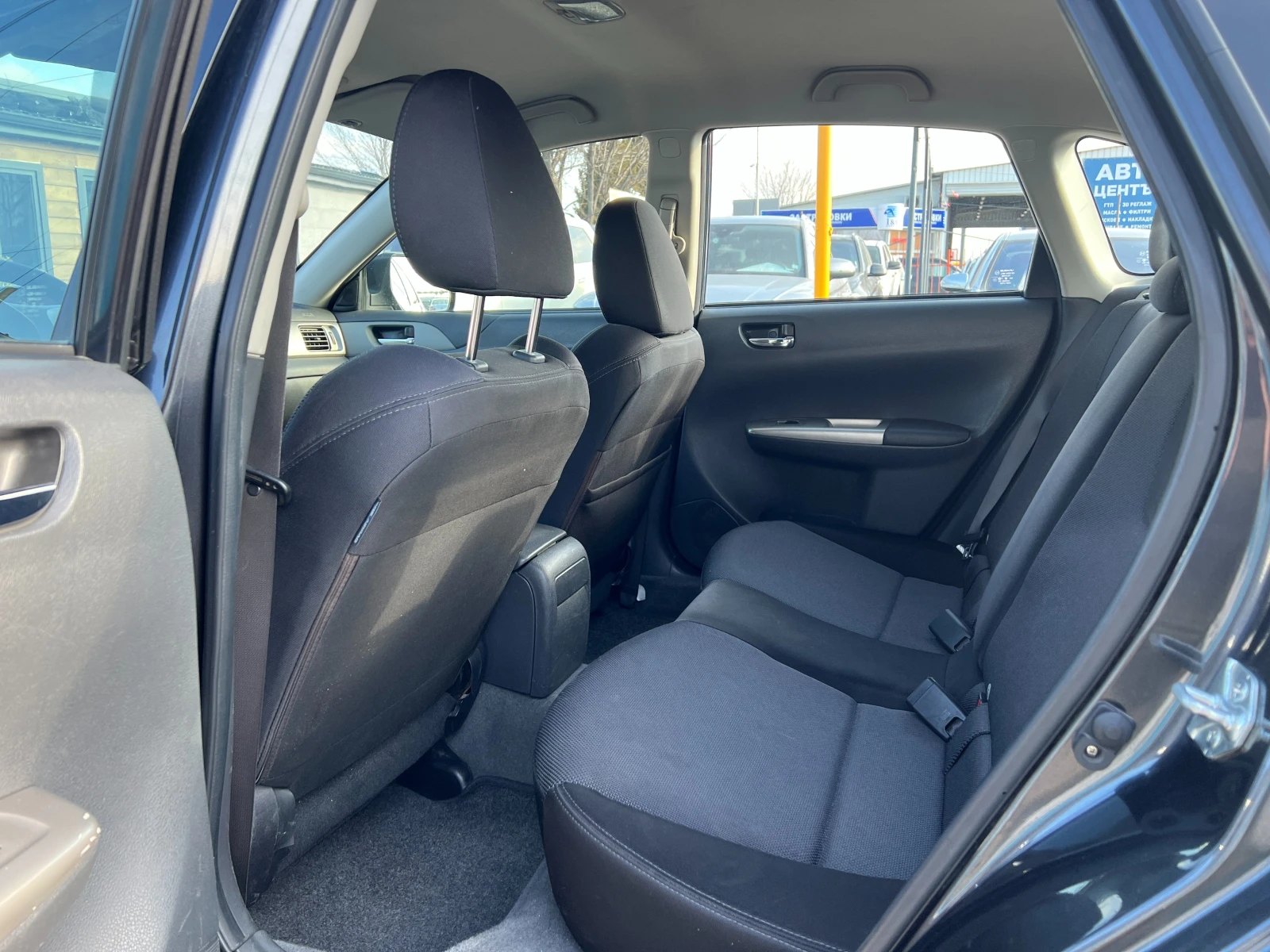 Subaru Impreza 2.0R BiFuel/4X4/XENON - изображение 10