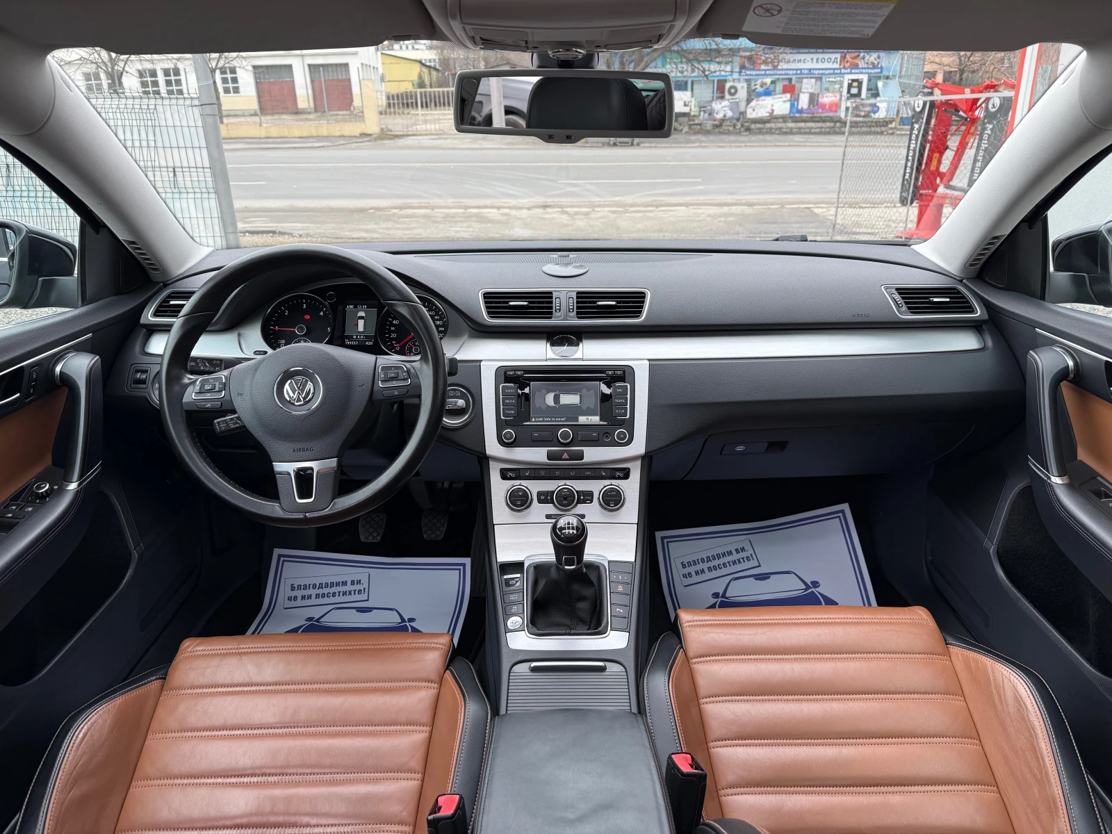 VW Passat 2.0TDI DISTRONIC KEYLESS PANO NAVI LED - изображение 7