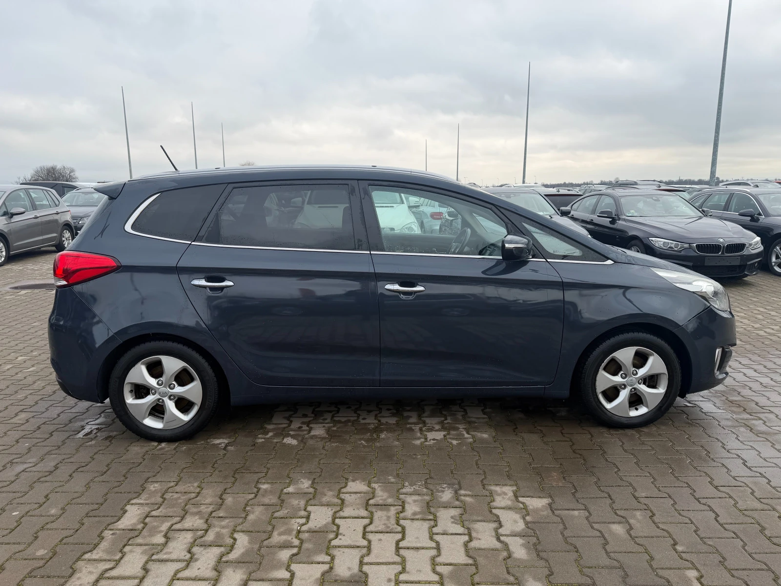 Kia Carens 1.7CRDI NAVI/KAMERA 6+ 1 EURO 5 - изображение 5