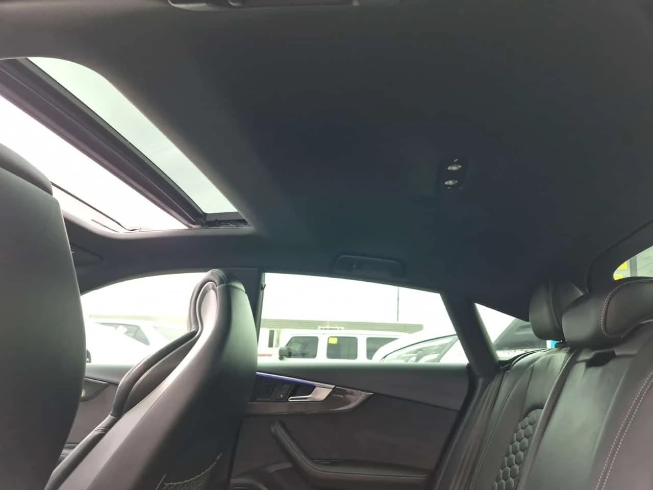 Audi Rs5 NARDO GREY / CARFAX /DIS/360 /MASSAGE , снимка 12 - Автомобили и джипове - 53817226