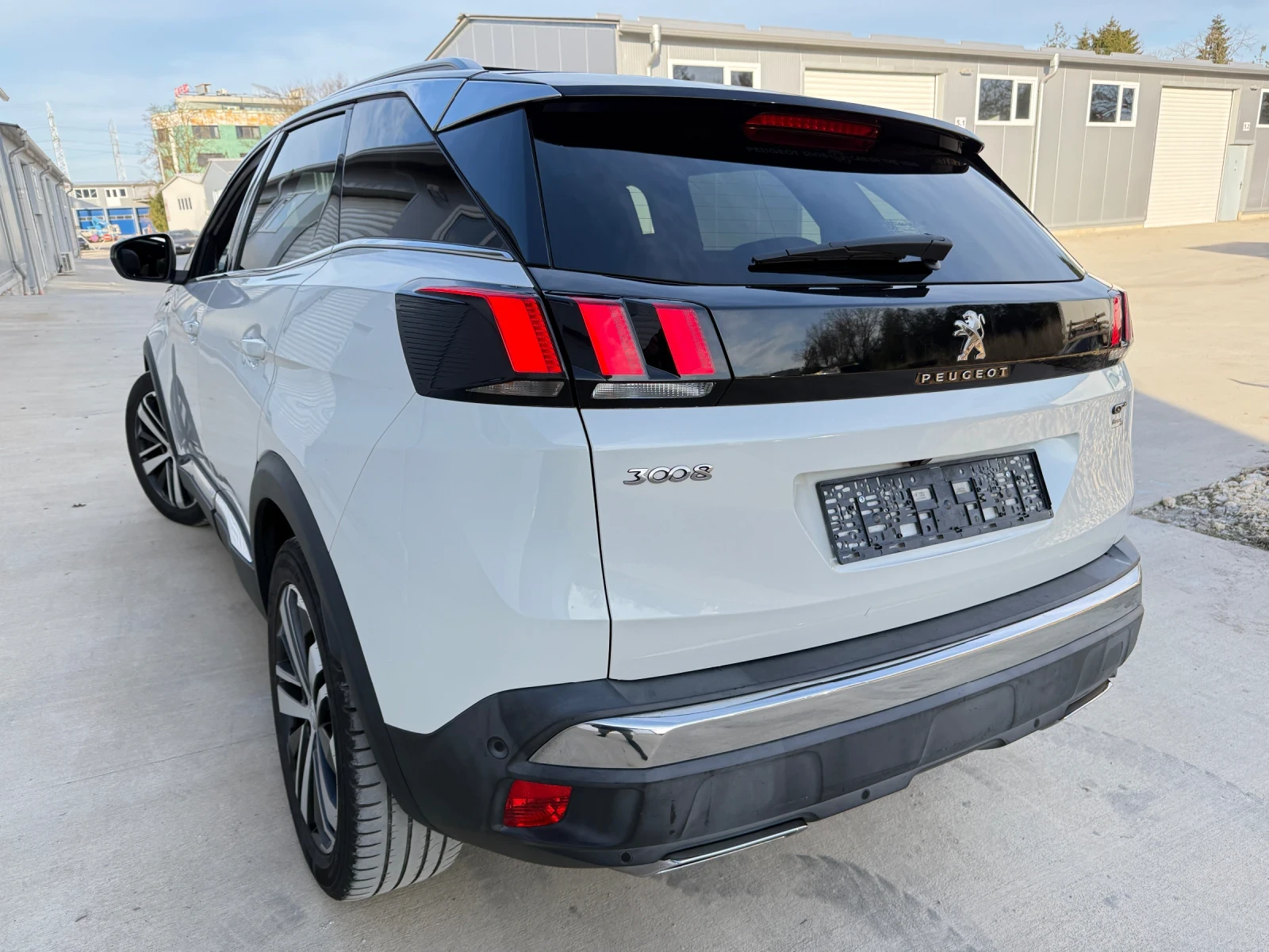 Peugeot 3008 2.0HDI GT-LINE/ОЧАКВАН ВНОС/DISTRОINIC/МАСАЖ/КОЖА/, снимка 3 - Автомобили и джипове - 53803258