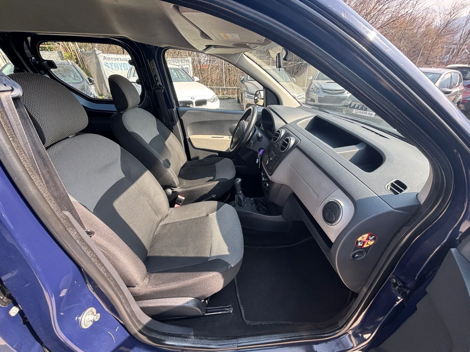 Dacia Dokker 1.6ГАЗ/GPL, снимка 12 - Автомобили и джипове - 53875030