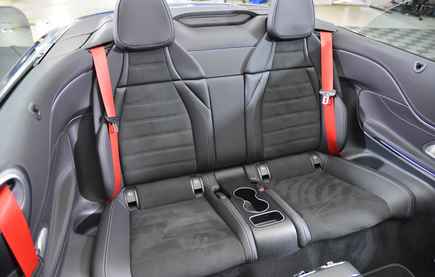 Mercedes-Benz CLE 200 Convertible, снимка 9 - Автомобили и джипове - 53904155