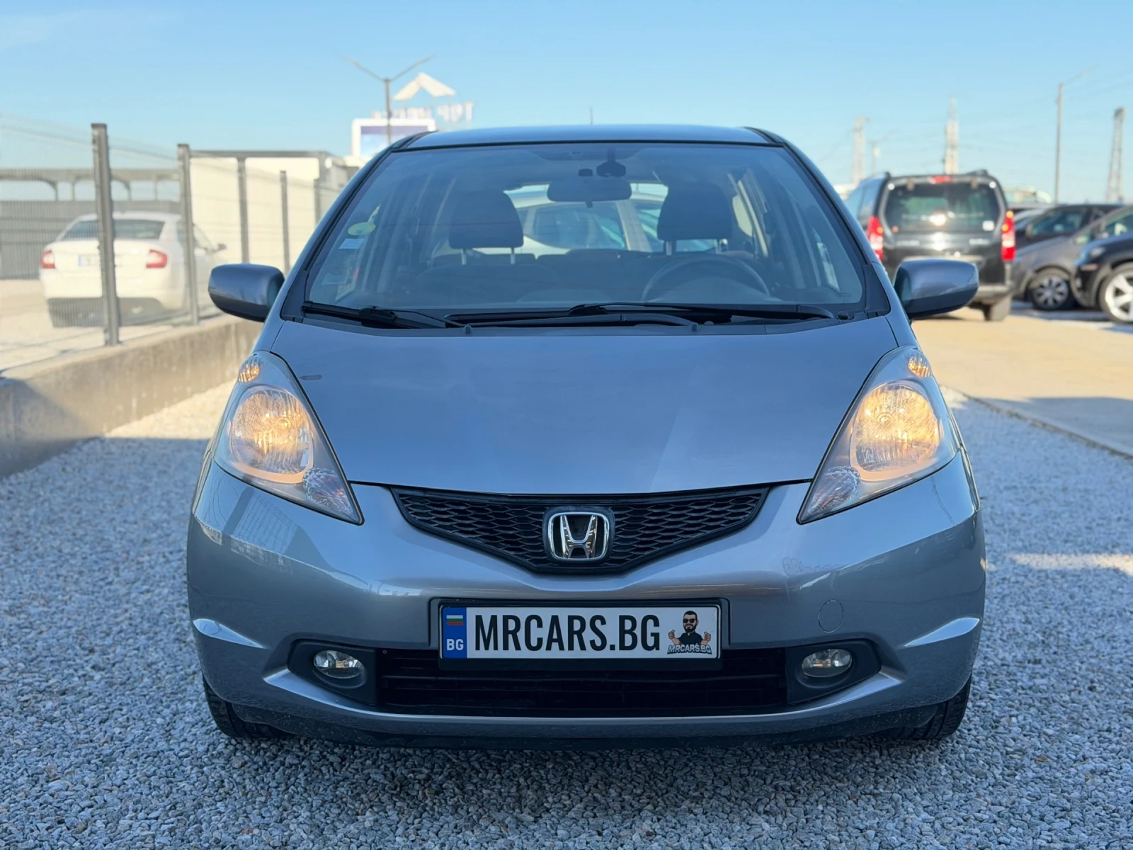 Honda Jazz  1.4 Бенизн / Автомат / Панорама, снимка 2 - Автомобили и джипове - 54149251