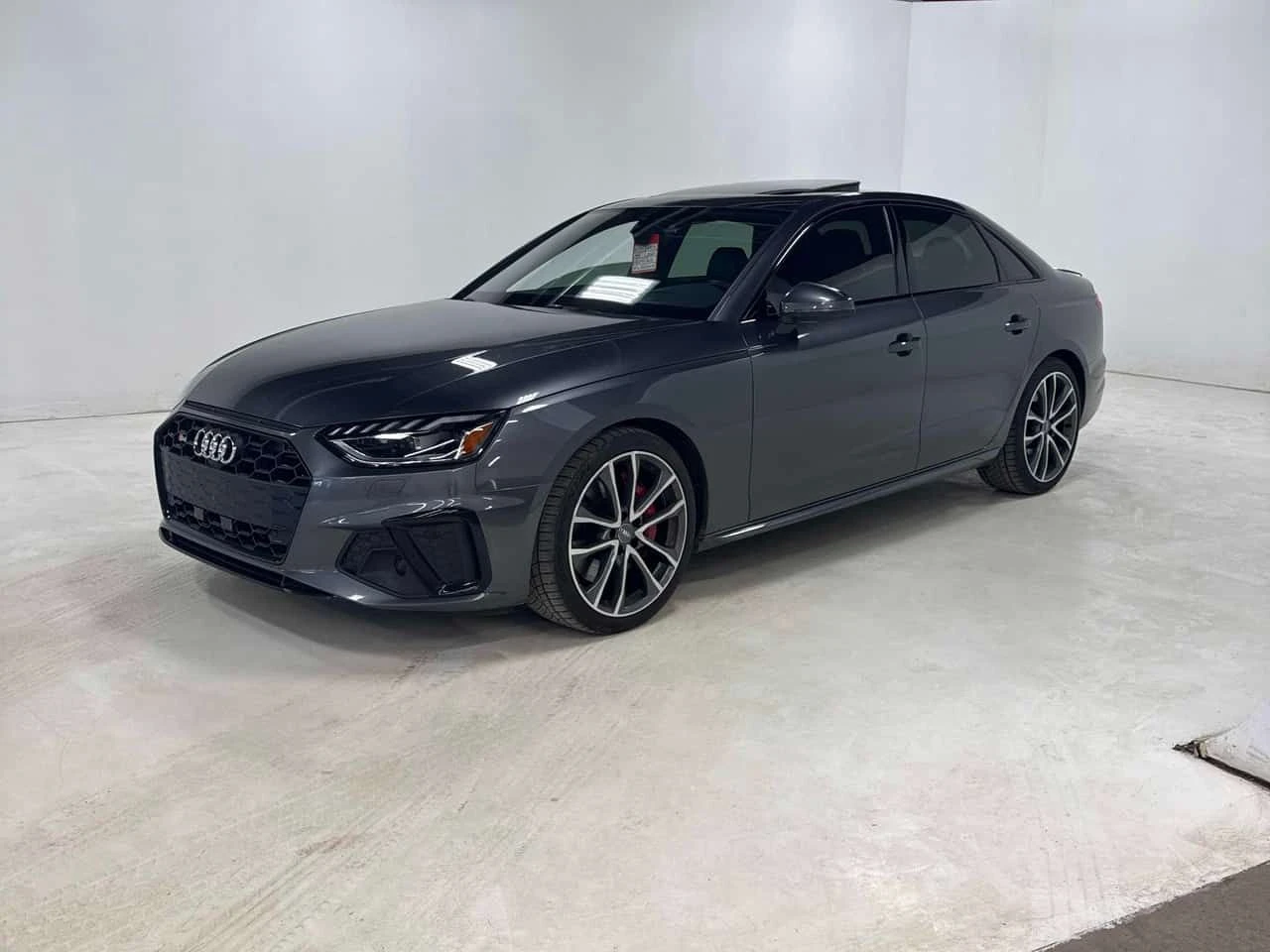 Audi S4 Technik/B&O/ДИСТРОНИК/360 КАМЕРИ/ШИБИДАХ