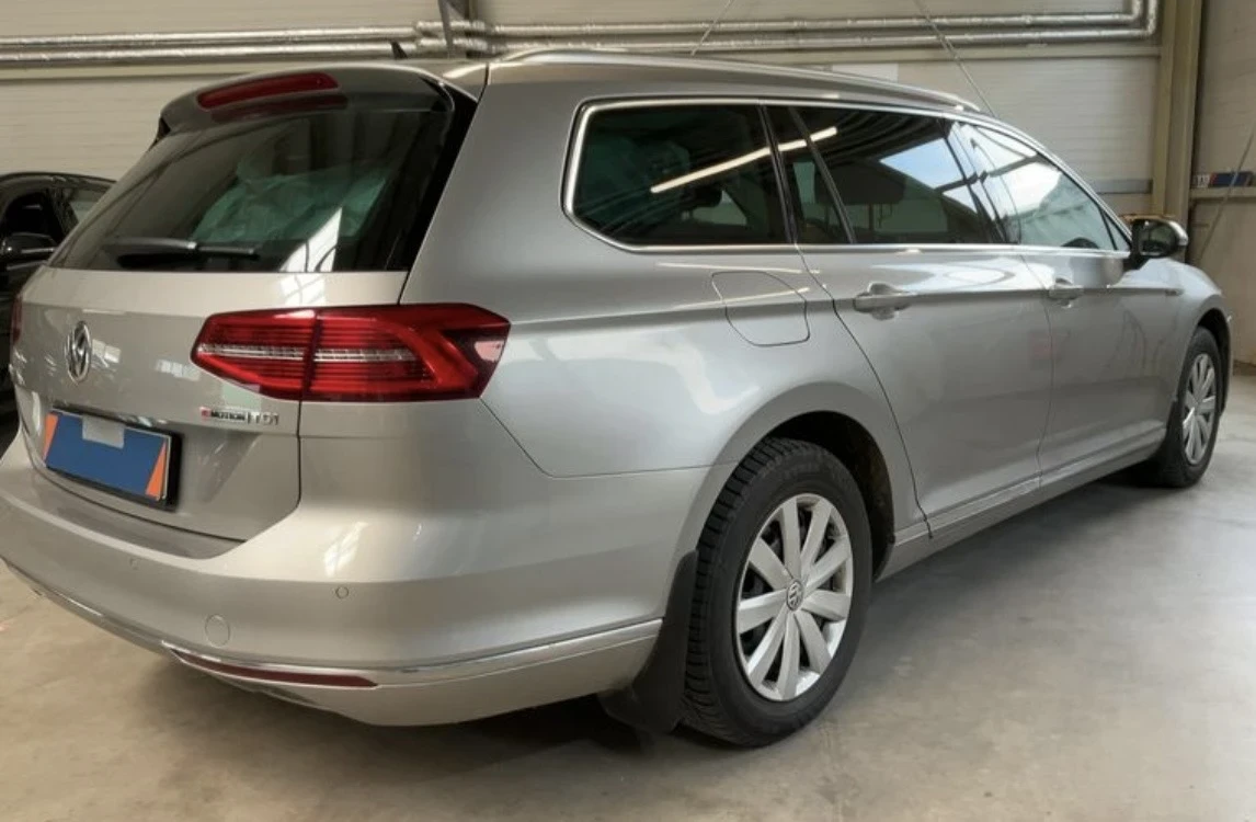 VW Passat HIGHLINE DSG 4-MOTION DIGITAL ОЧАКВАН ВНОС , снимка 7 - Автомобили и джипове - 54380810