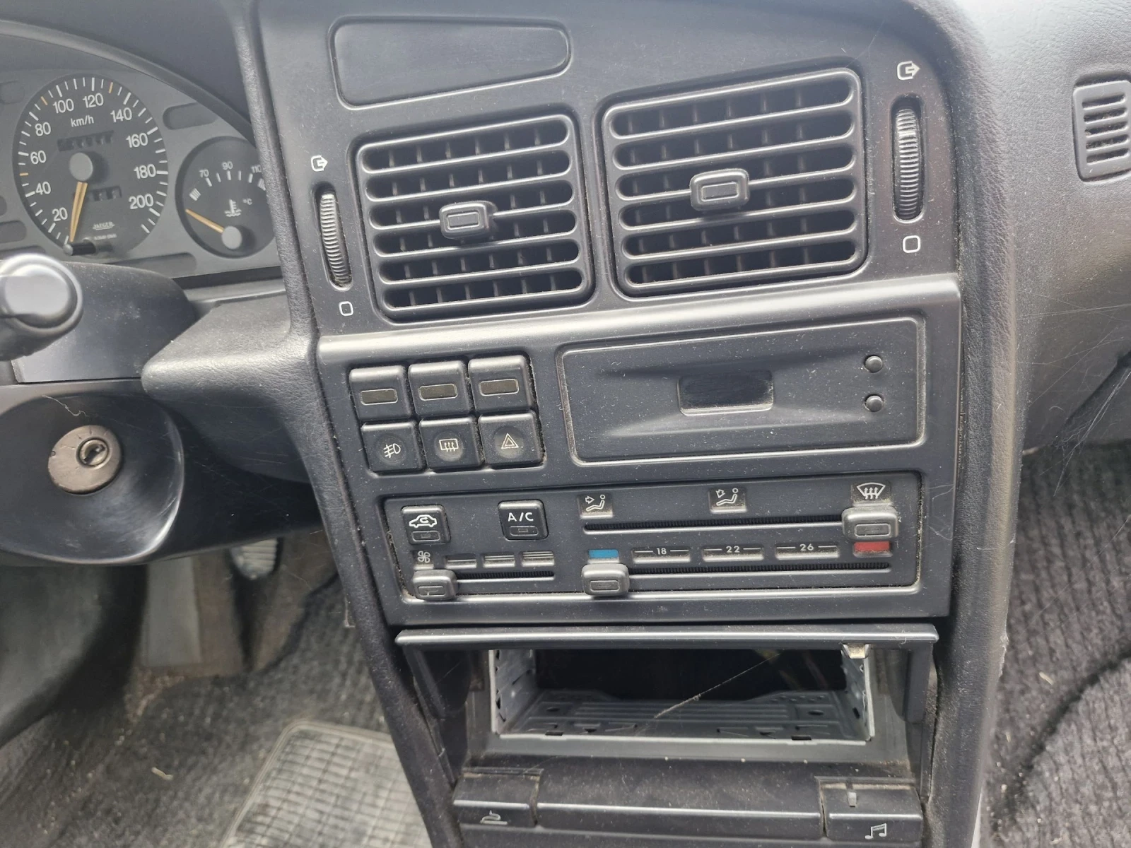 Peugeot 405 Климатик, снимка 8 - Автомобили и джипове - 54670059