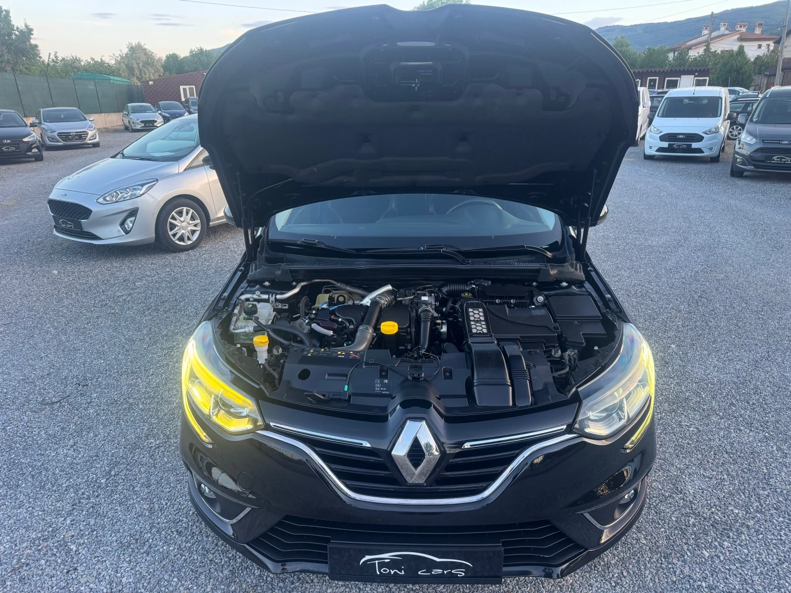 Renault Megane 1.5dCi Energy AUTOMATIC! NAVI! Keyless go! Euro6!!, снимка 17 - Автомобили и джипове - 54742230