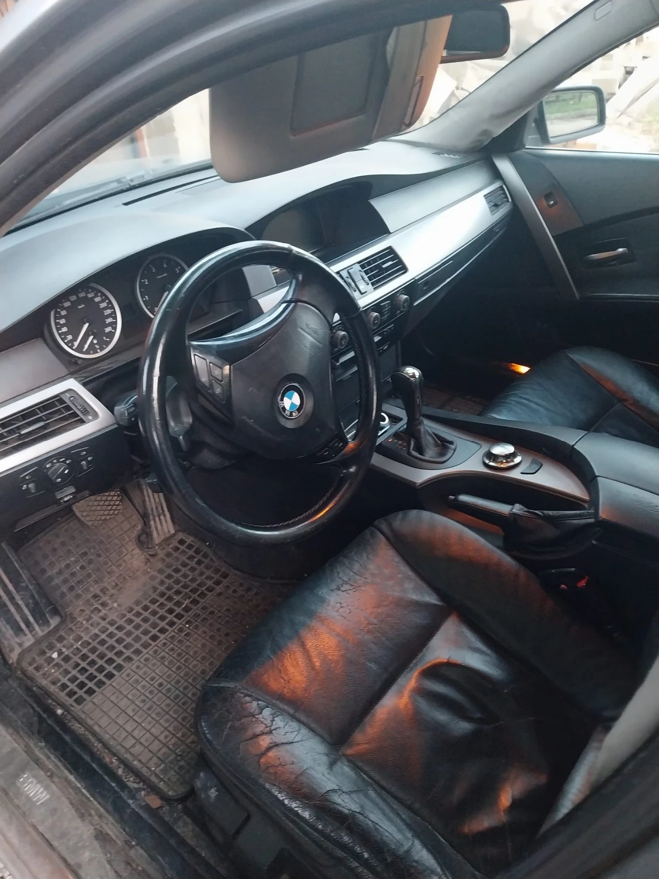 BMW 520, снимка 5 - Автомобили и джипове - 54859872