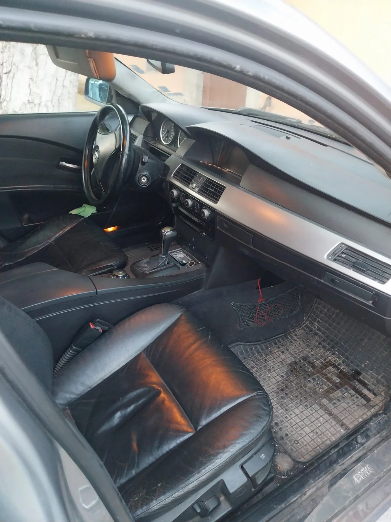 BMW 520, снимка 10 - Автомобили и джипове - 54859872