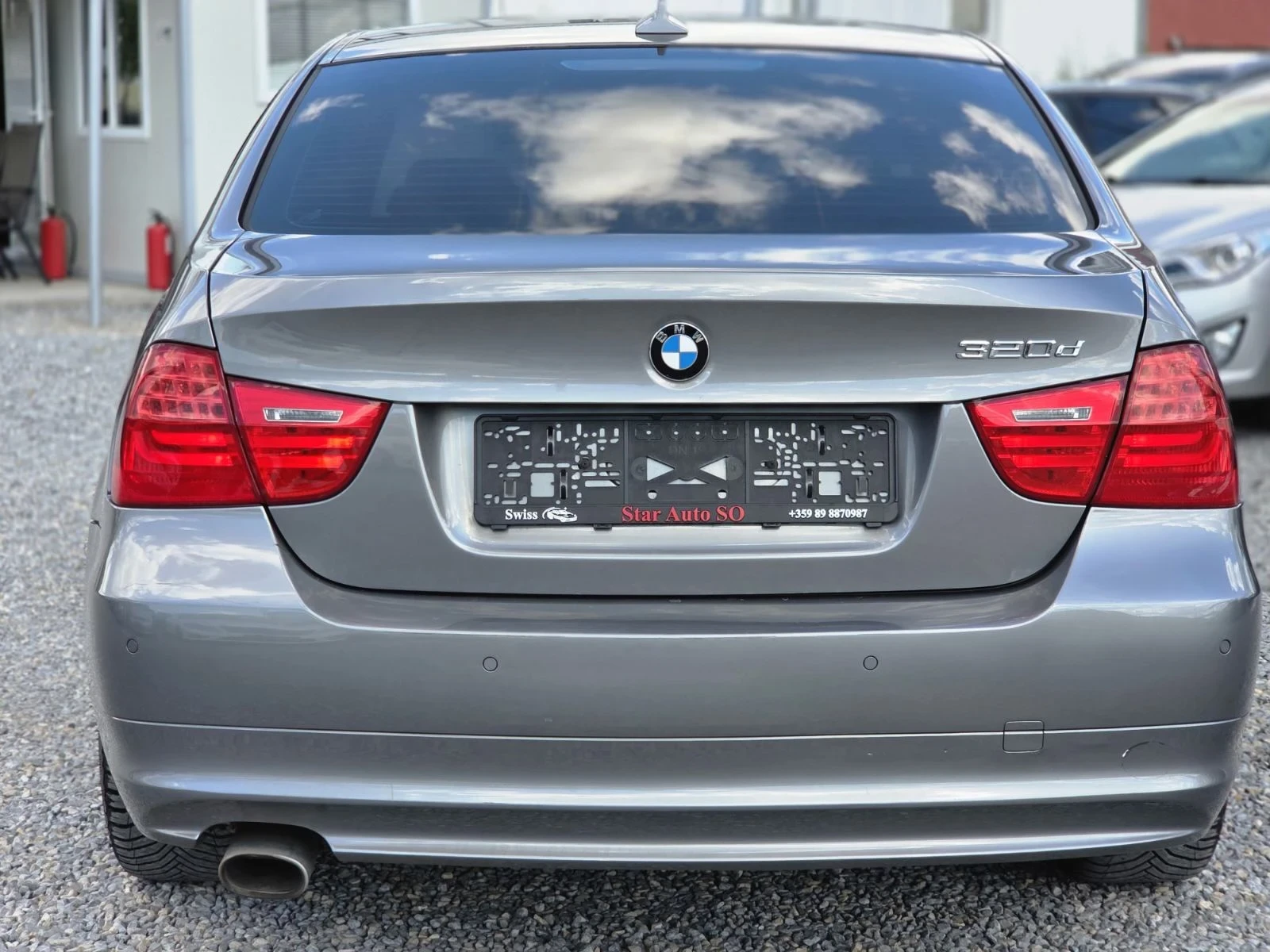 BMW 320 X-Drive Swiss, снимка 6 - Автомобили и джипове - 54980837