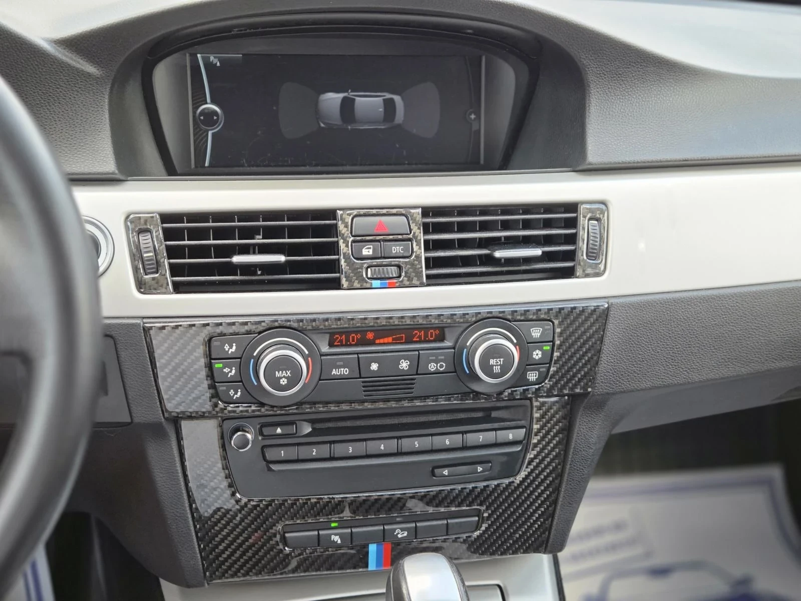 BMW 320 X-Drive Swiss, снимка 10 - Автомобили и джипове - 54980837
