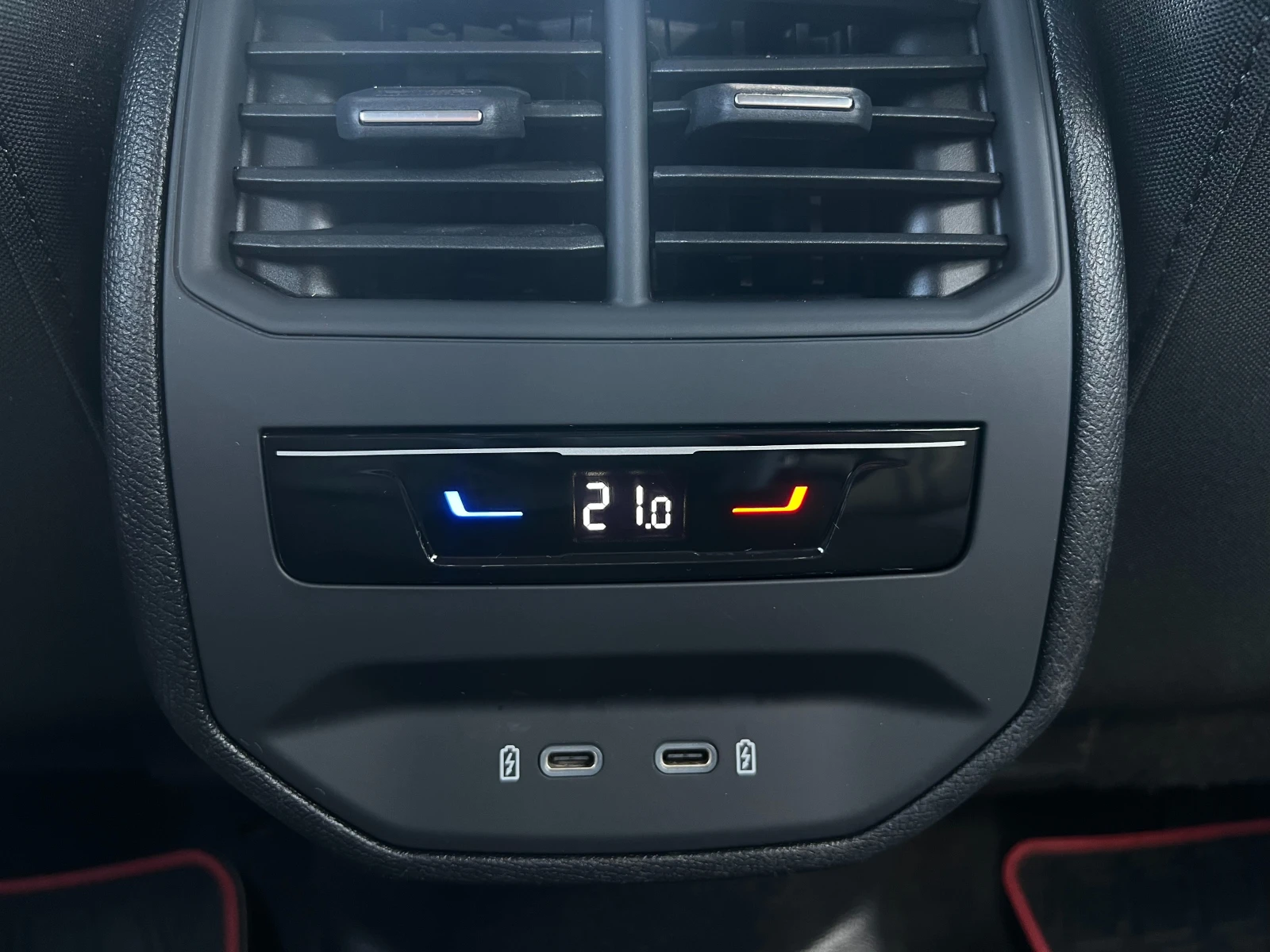 Seat Leon 1.5 TSI Style, снимка 15 - Автомобили и джипове - 55301788