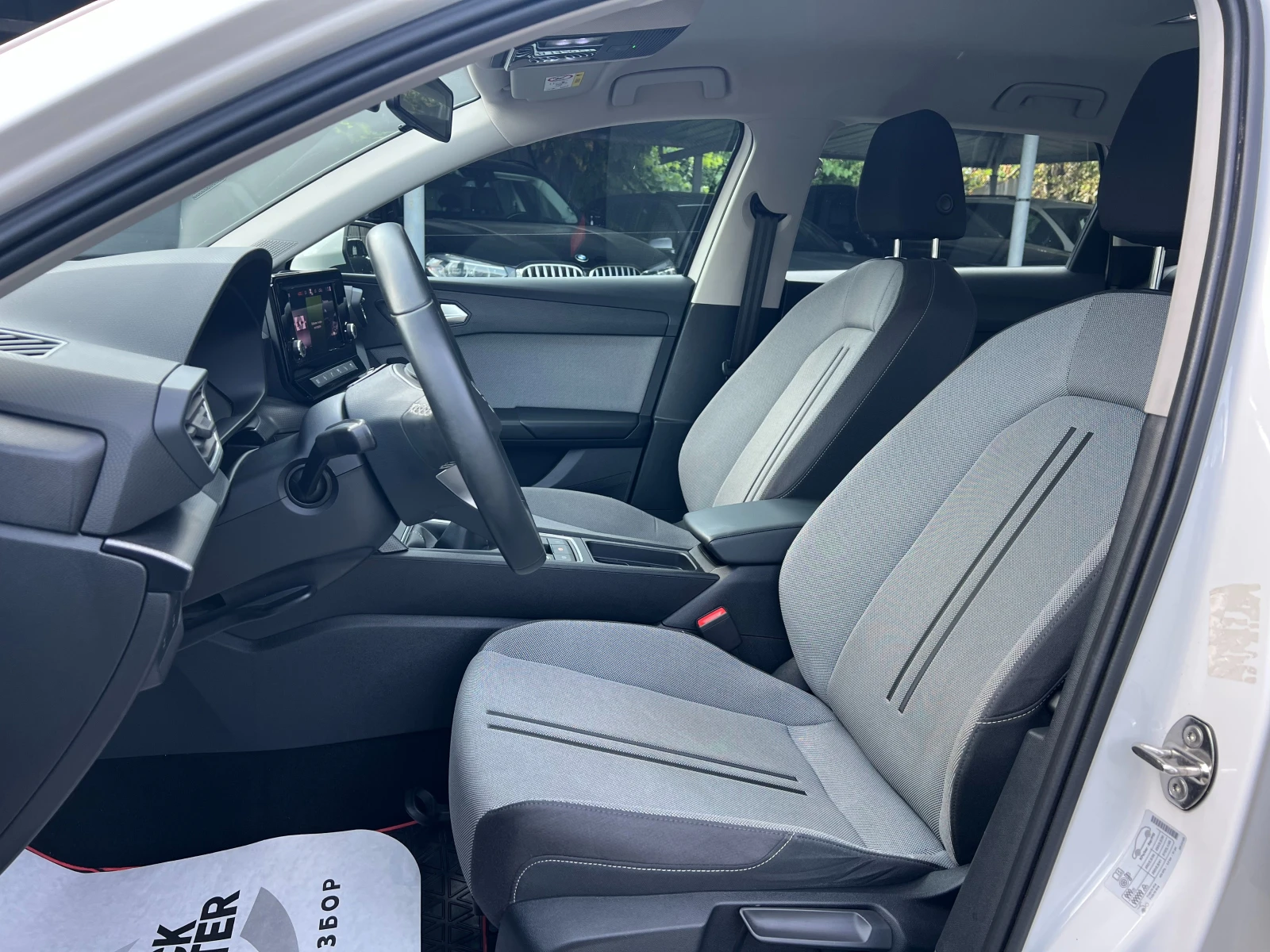 Seat Leon 1.5 TSI Style, снимка 13 - Автомобили и джипове - 55301788