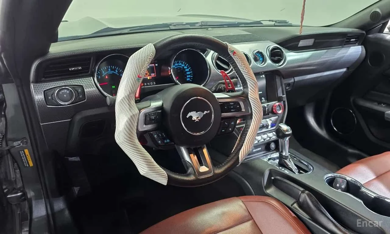 Ford Mustang Coupe | АВТОФИНАНСИРАНЕ БЕЗ ПЪРВОНАЧАЛНА ВНОСКА, снимка 13 - Автомобили и джипове - 55643466