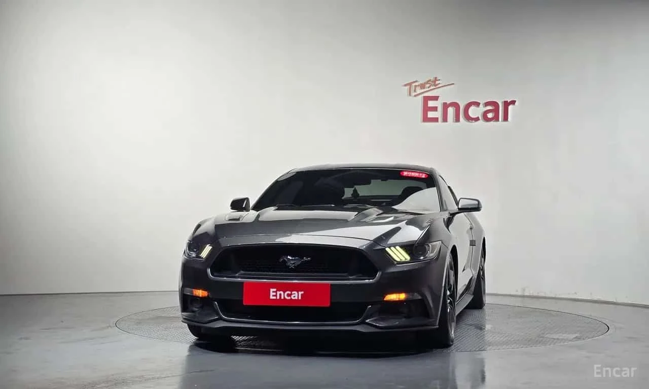 Ford Mustang Coupe | АВТОФИНАНСИРАНЕ БЕЗ ПЪРВОНАЧАЛНА ВНОСКА, снимка 3 - Автомобили и джипове - 55643466