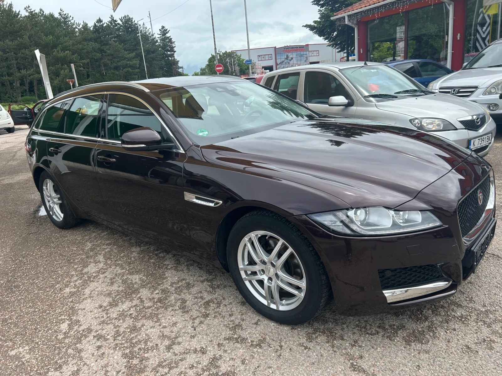 Jaguar Xf Awd 2.0d, снимка 3 - Автомобили и джипове - 55998067