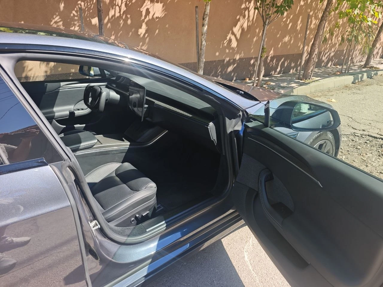 Tesla Model S Plaid, снимка 6 - Автомобили и джипове - 56110928