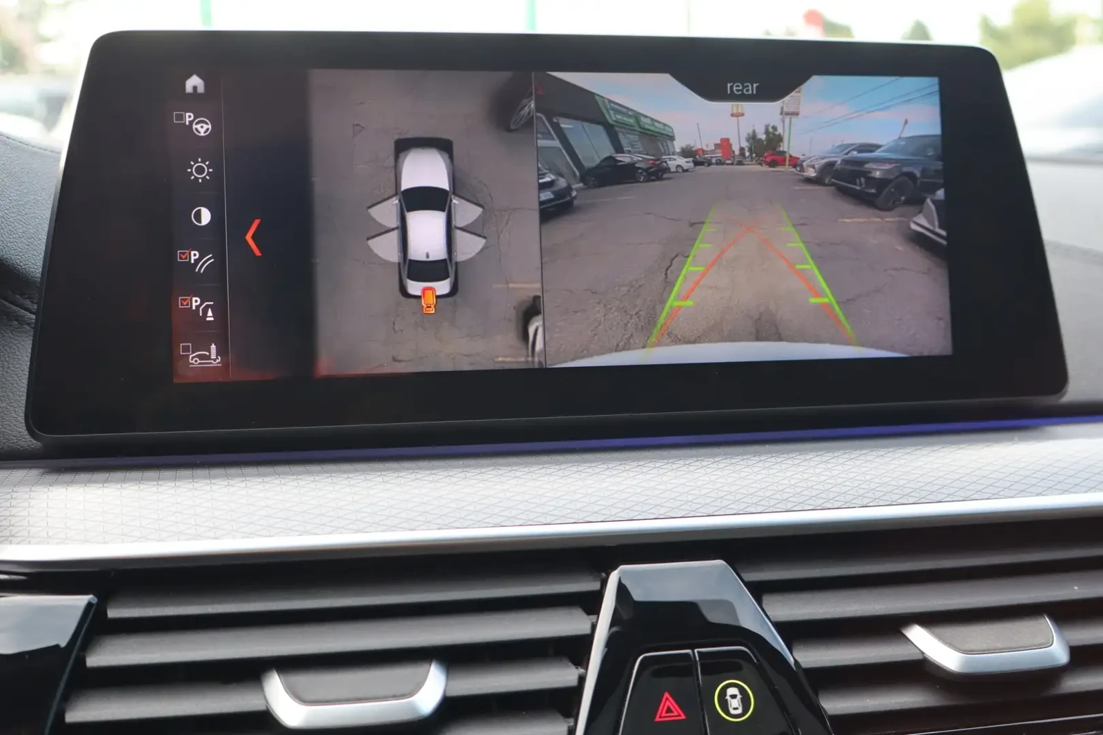 BMW 540 I M xDrive| 360| HEAD UP| PANO| МЪРТВА ТОЧКА, снимка 10 - Автомобили и джипове - 56222790