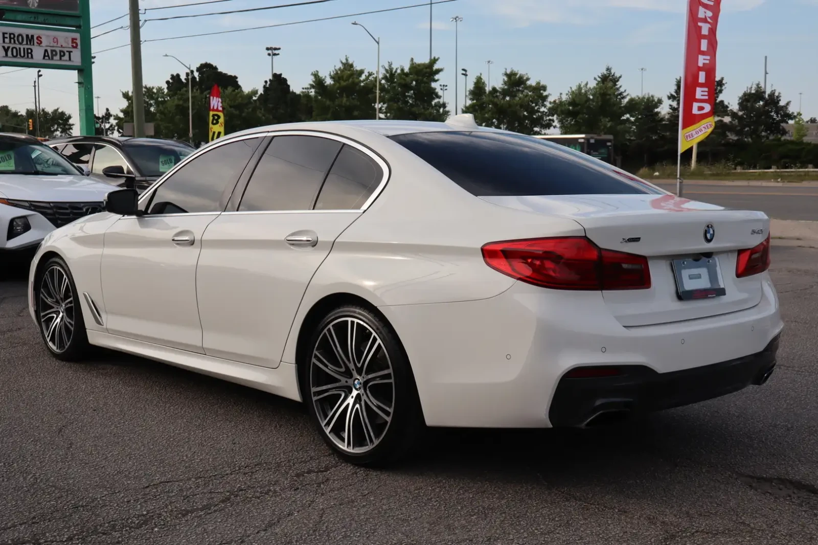 BMW 540 I M xDrive| 360| HEAD UP| PANO| МЪРТВА ТОЧКА, снимка 2 - Автомобили и джипове - 56222790