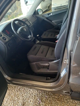 VW Tiguan 2, 0 TDI 4X4 РЕАЛНИ КМ.Намален от 14800лв., снимка 14