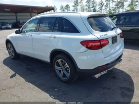 Mercedes-Benz GLC 300 * КОЖА* ПОДГРЕВ* ПАНОРАМА* NAVI* LED* , снимка 3