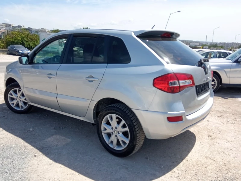 Renault Koleos 2.5i 16V 4X4, снимка 5 - Автомобили и джипове - 45906528