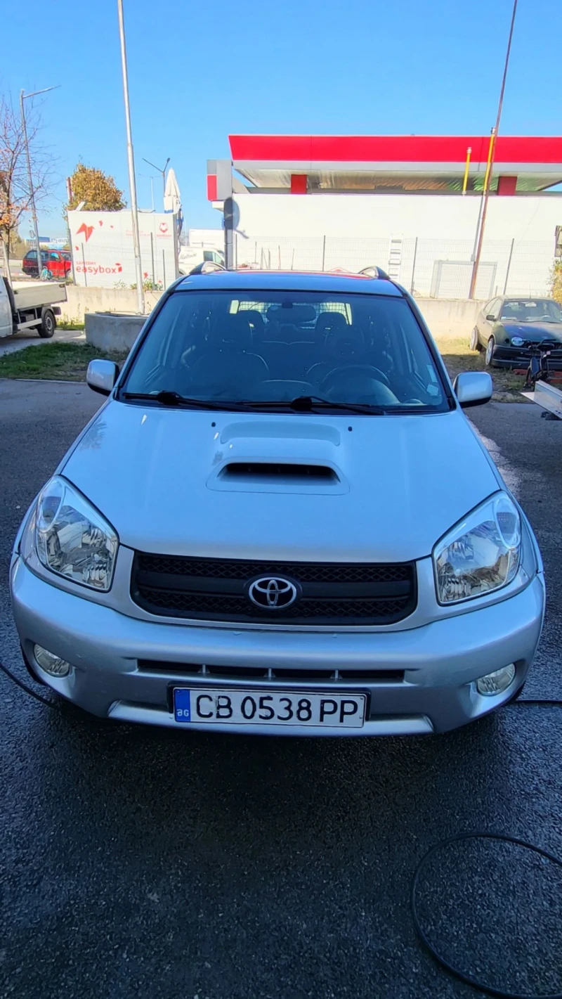 Toyota Rav4 2.0 d4d LUX, снимка 5 - Автомобили и джипове - 47905496