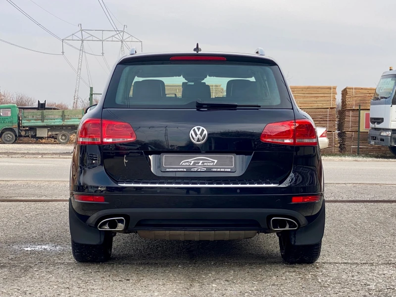 VW Touareg Executive* 3.0TDI V6* MAX FULL* , снимка 3 - Автомобили и джипове - 48442572