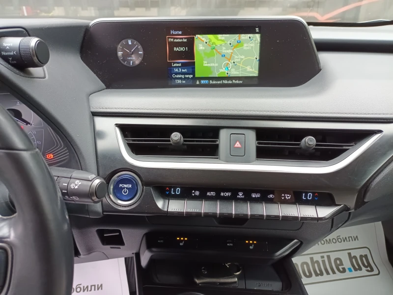 Lexus UX 250h LUXURY, снимка 12 - Автомобили и джипове - 51875686
