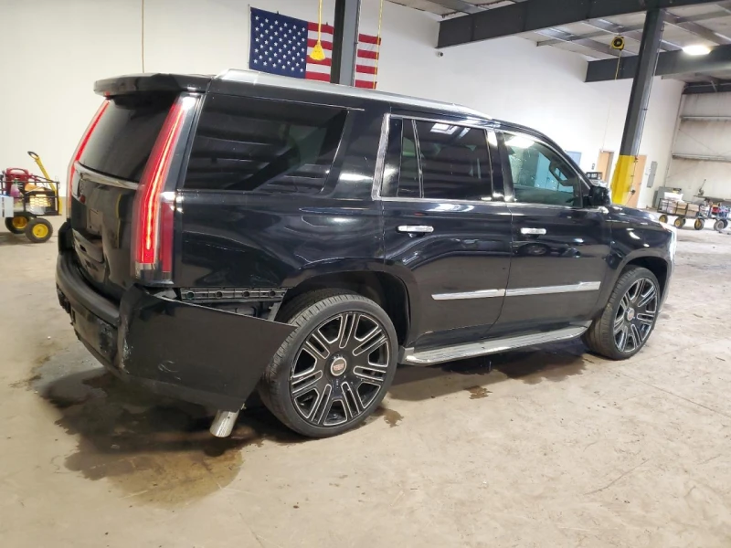 Cadillac Escalade PREMIUM AWD/ФИНАНСИРАНЕ, снимка 3 - Автомобили и джипове - 52749806