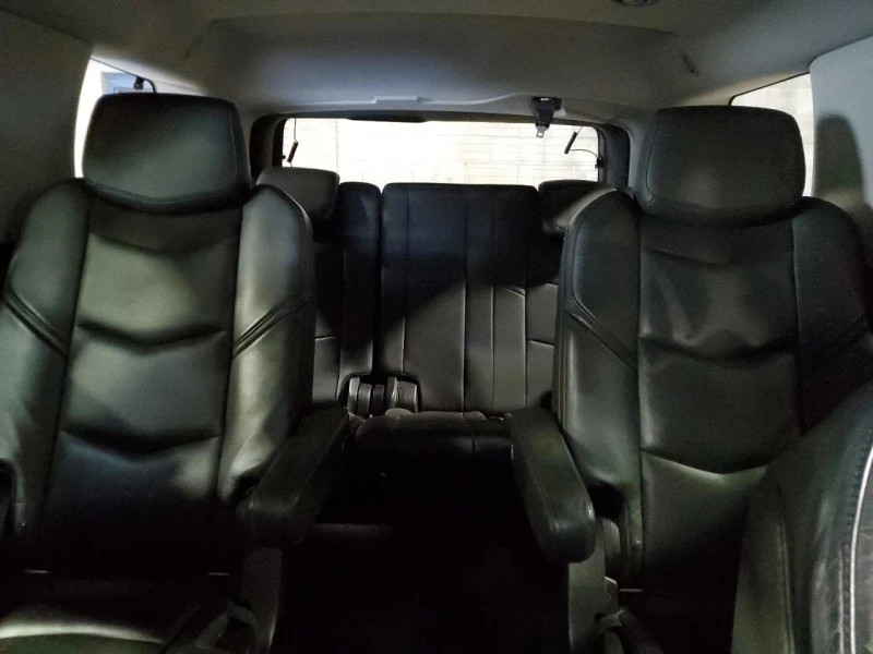 Cadillac Escalade PREMIUM AWD/ФИНАНСИРАНЕ, снимка 10 - Автомобили и джипове - 52749806