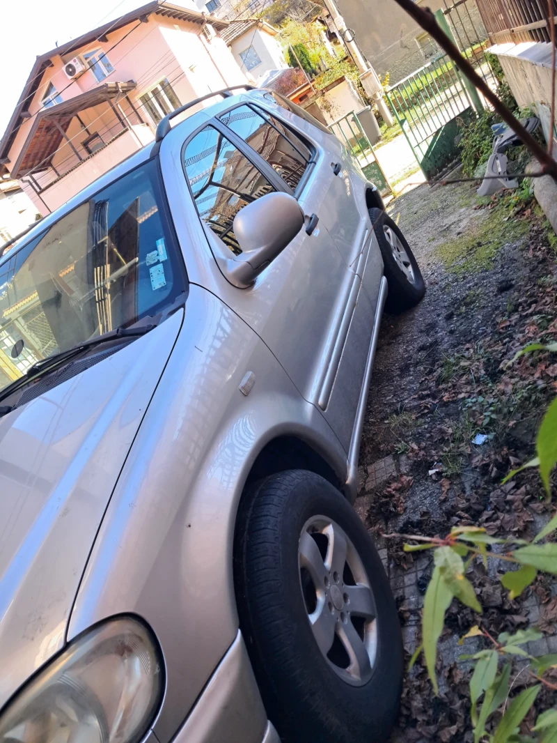 Mercedes-Benz ML 320, снимка 6 - Автомобили и джипове - 52325110