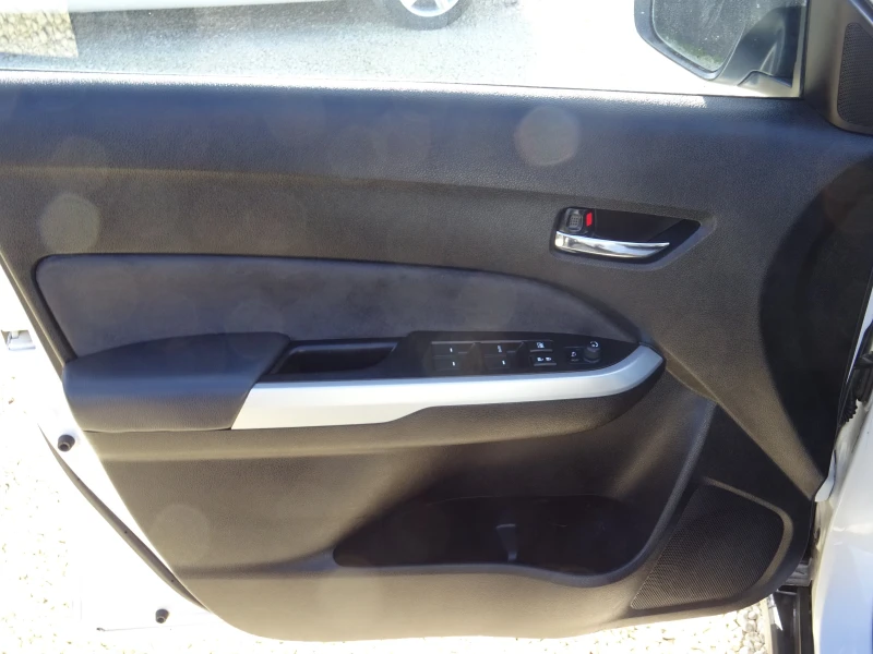 Suzuki Vitara 1.6 DDIS ALLGRIP , снимка 8 - Автомобили и джипове - 52736067