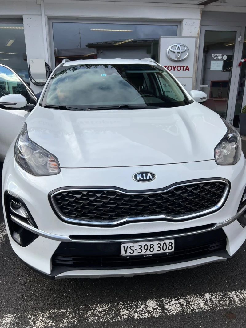 Kia Sportage 1.6 ШВЕЙЦАРИЯ 4х4 АВТОМАТИК, снимка 4 - Автомобили и джипове - 53120879