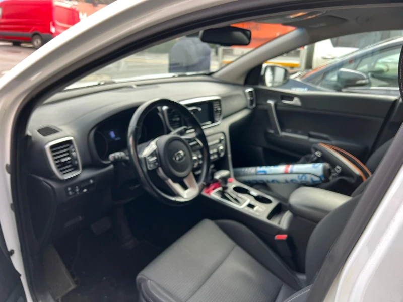Kia Sportage 1.6 ШВЕЙЦАРИЯ 4х4 АВТОМАТИК, снимка 12 - Автомобили и джипове - 53120879