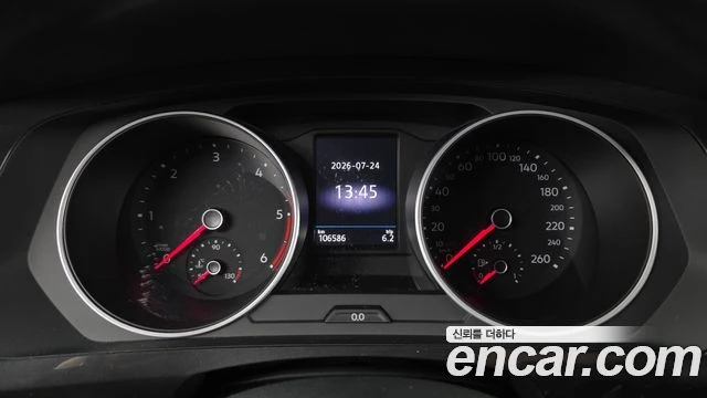 VW Tiguan | TOP SERVICE, снимка 8 - Автомобили и джипове - 55712323