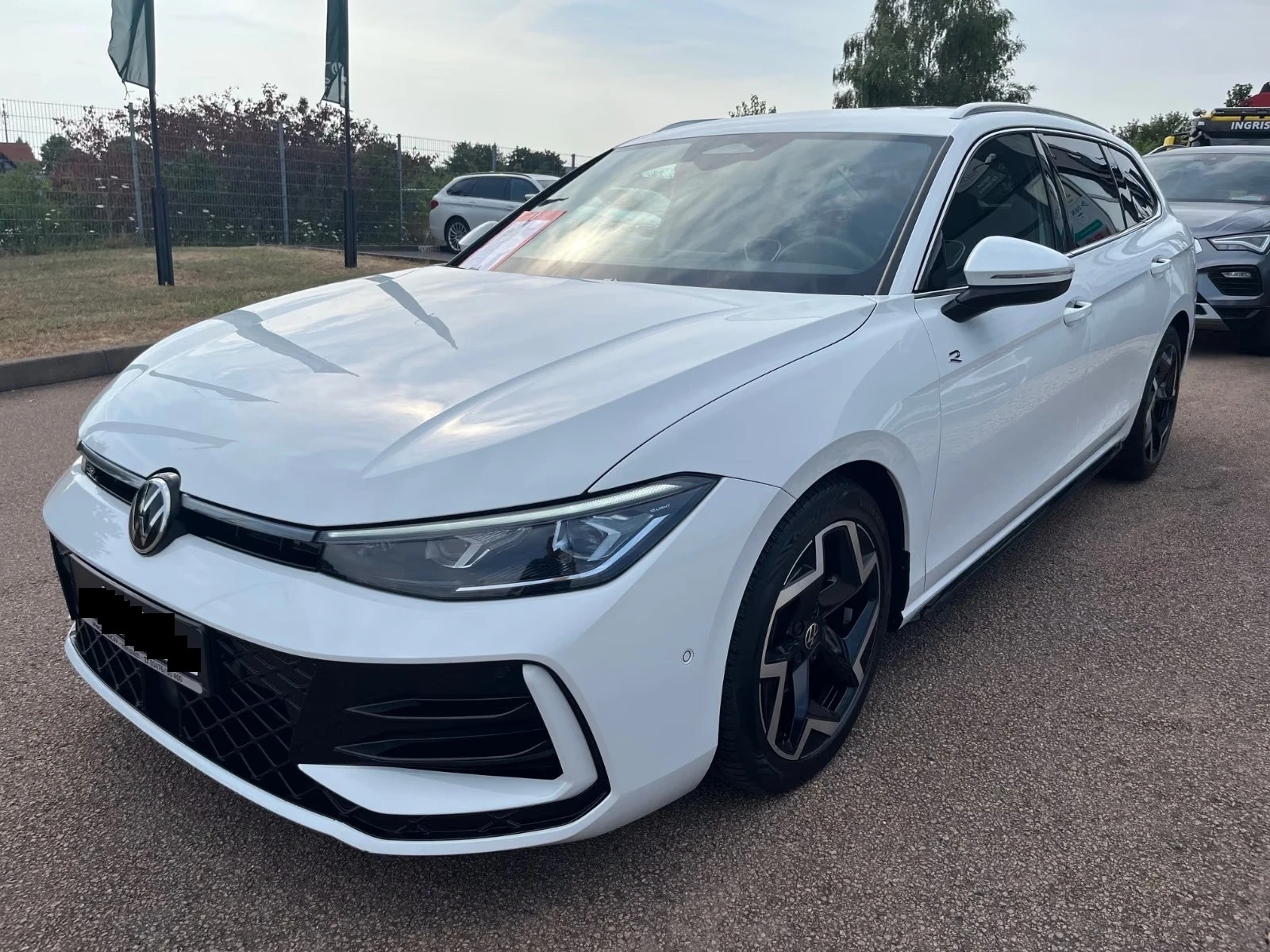 VW Passat 2.0 TDI R-line, снимка 6 - Автомобили и джипове - 9805172