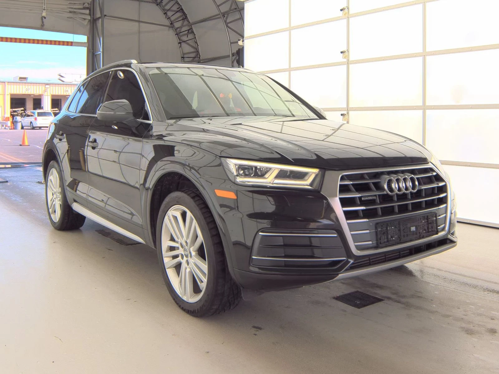 Audi Q5 Matrix* Bang&Olufsen 3D* Диг.табло* М.Точка* Пано* - изображение 3