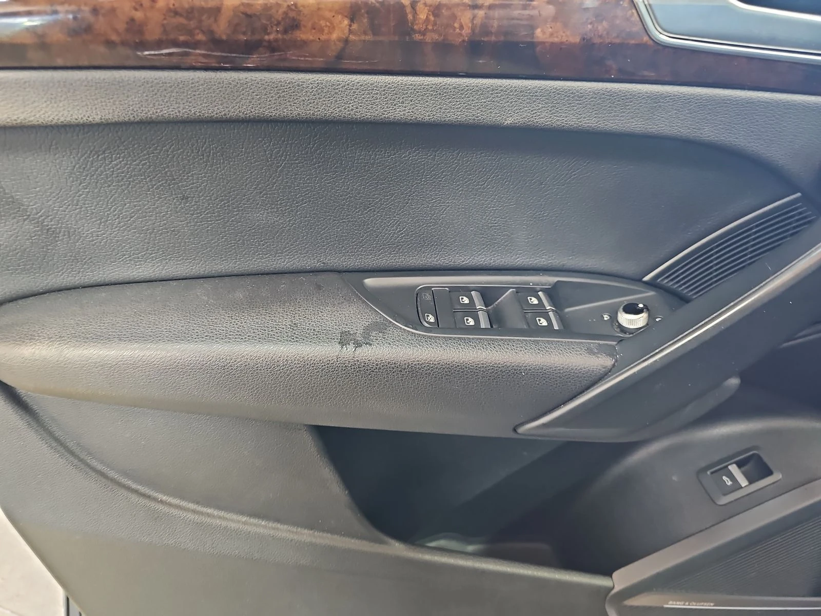 Audi Q5 Matrix* Bang&Olufsen 3D* Диг.табло* М.Точка* Пано* - изображение 7
