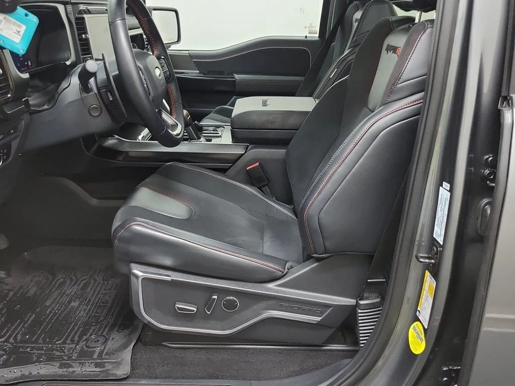 Ford F150 * RAPTOR CREW CAB SHORT BED * CARFAX * БЕЗ ПЪРВОНА - изображение 5