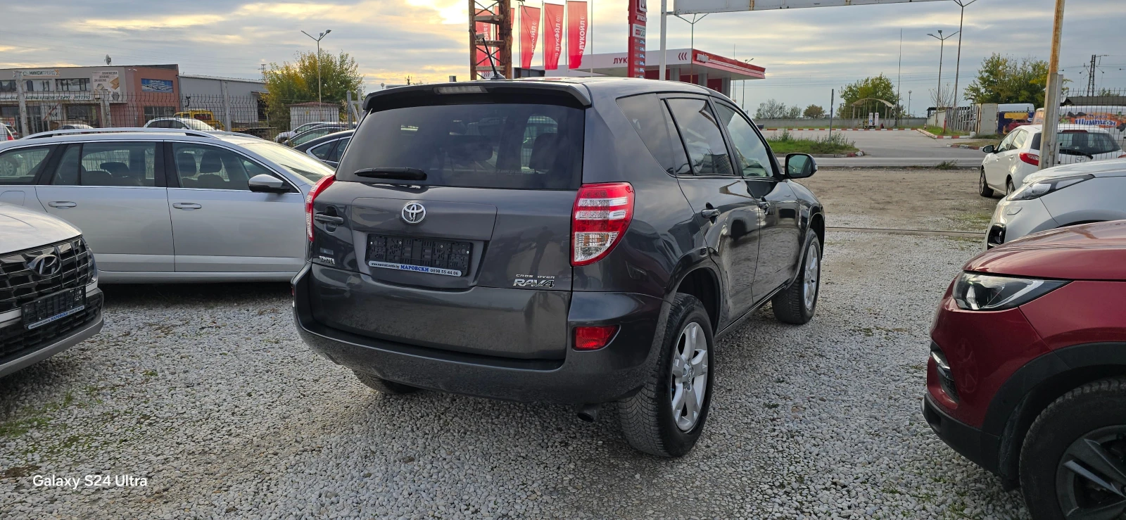 Toyota Rav4 2.2 D4D 150. WIRELESS CAR PLAY/ANDROID AUTO/WAZE | Mobile.bg   4