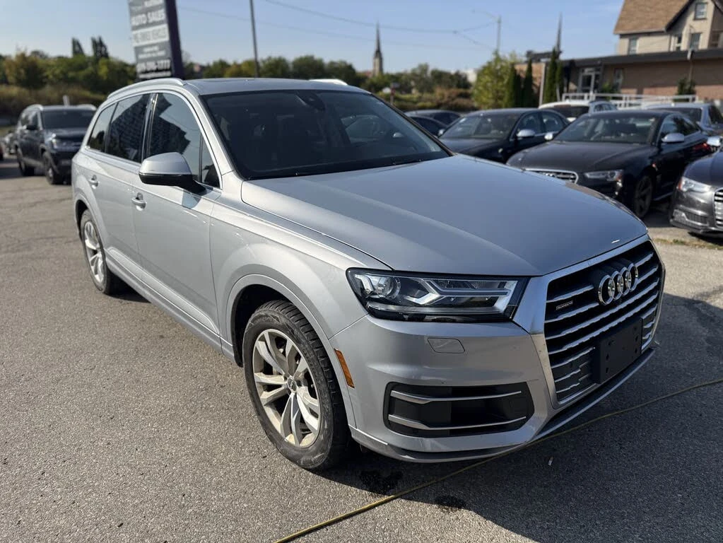 Audi Q7 * АВТО КРЕДИТ* ЦЕНА ДО БГ * СЕРВИЗНА ИСТОРИЯ *  - изображение 4