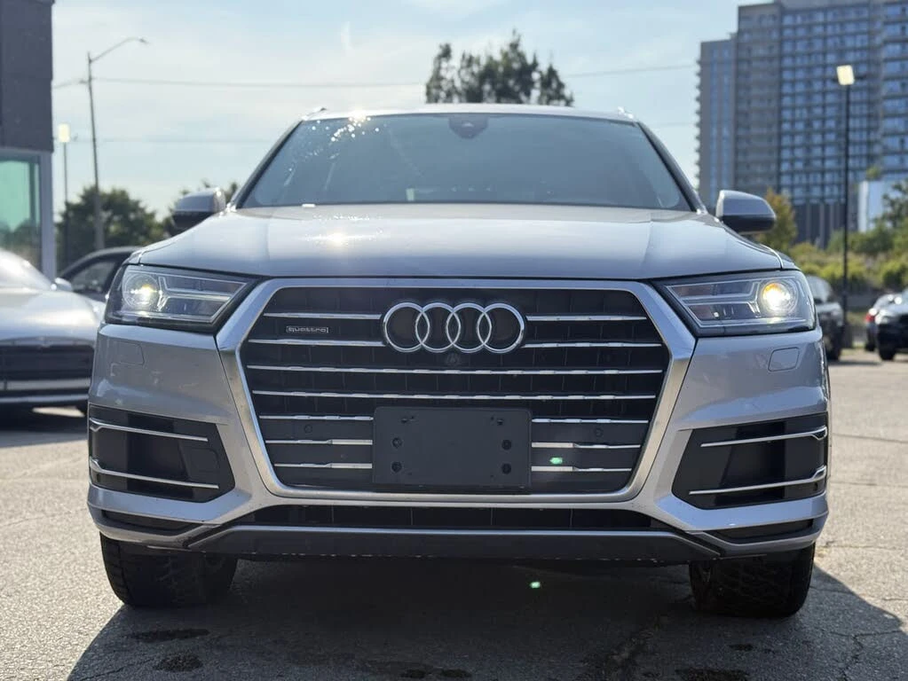 Audi Q7 * АВТО КРЕДИТ* ЦЕНА ДО БГ * СЕРВИЗНА ИСТОРИЯ *  - изображение 3